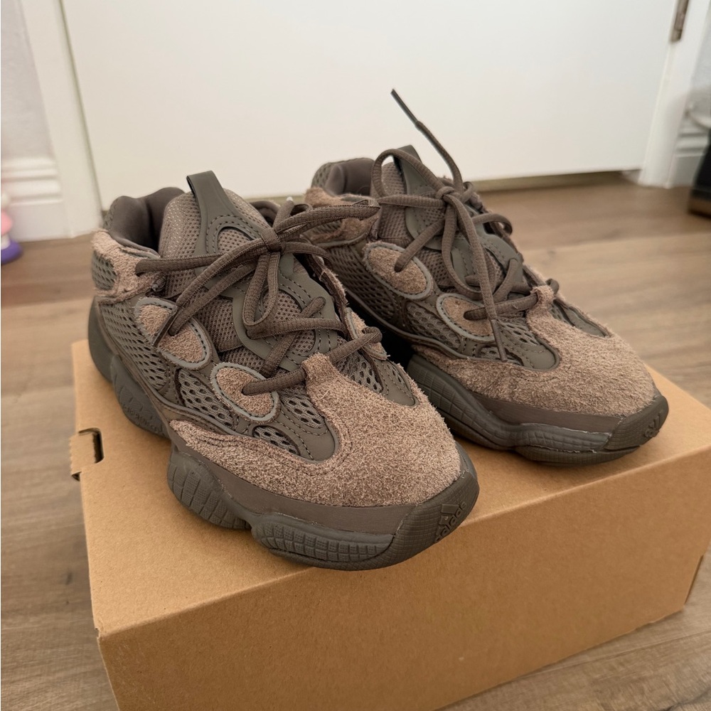 Yeezy 500